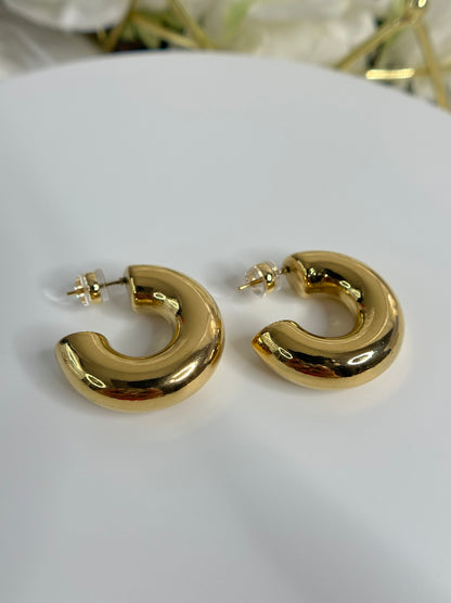 C shape hoop earrings