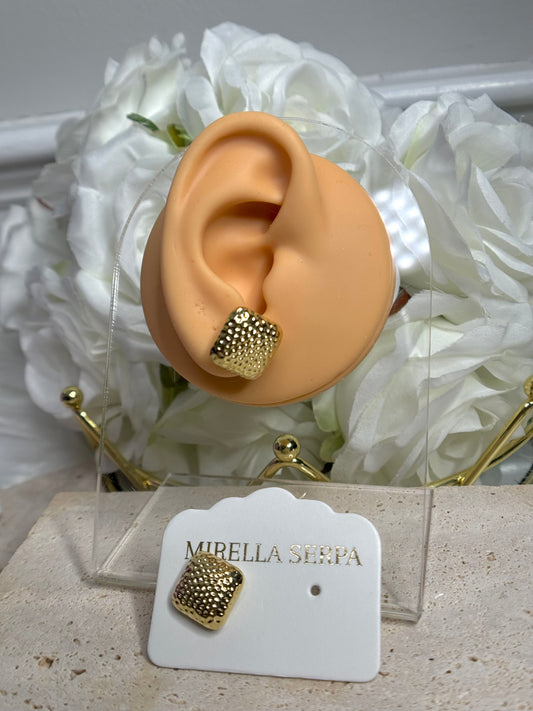 Amelia Stud earrings