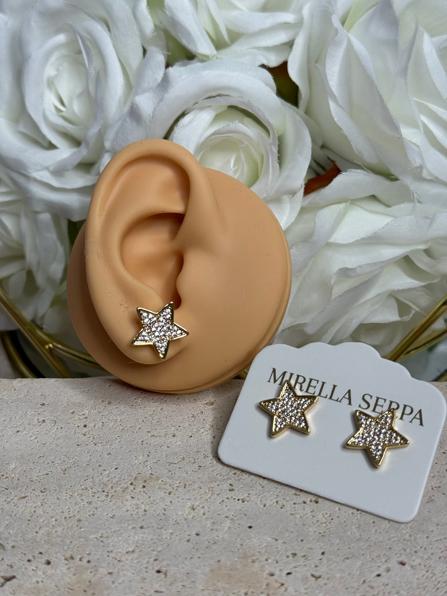 Star stud earrings