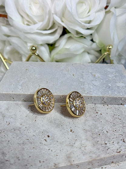 Valeria stud earrings